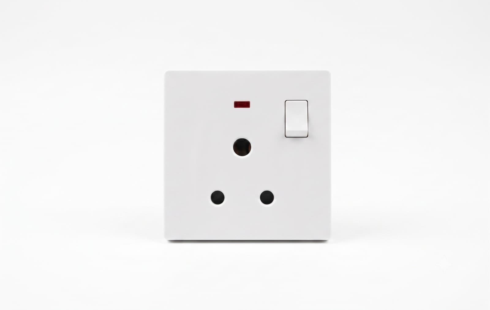 BS 15 Amp Single Socket